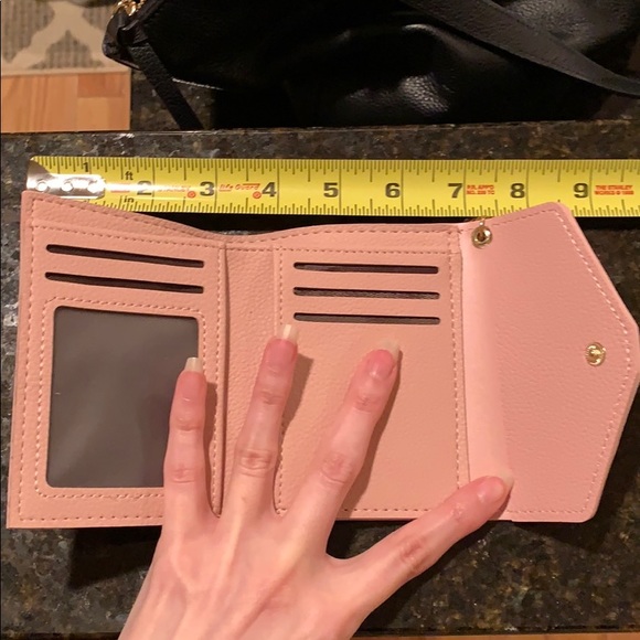 Real Pink Leather Wallet w pendant & tassel - Picture 5 of 6